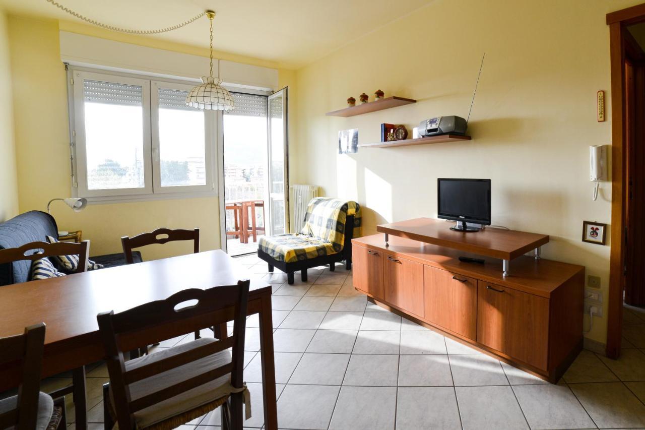 בורדיגרה Residence Laura מראה חיצוני תמונה