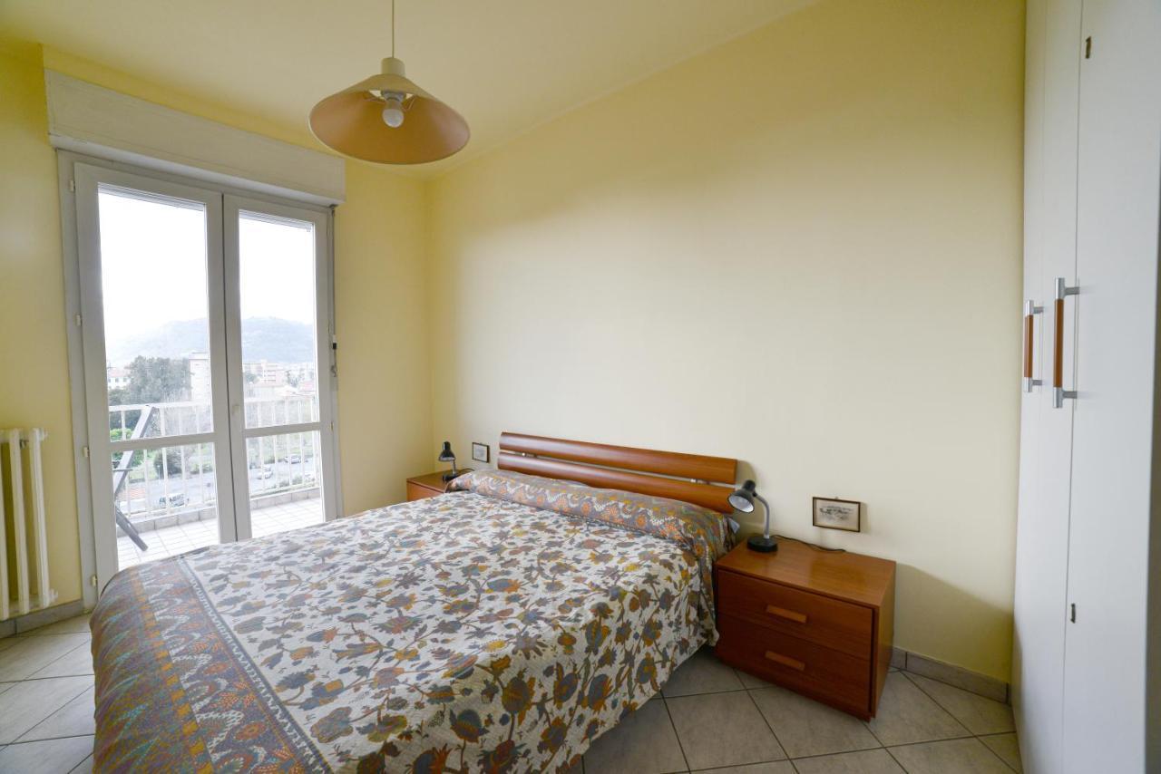 בורדיגרה Residence Laura מראה חיצוני תמונה